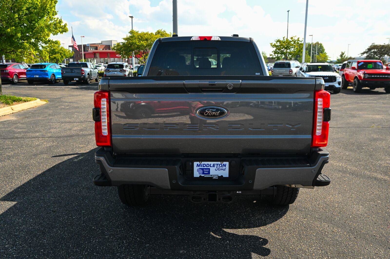 New 2026 Ford F250 XLT w/ XLT Premium Package AWD/4WD image 6