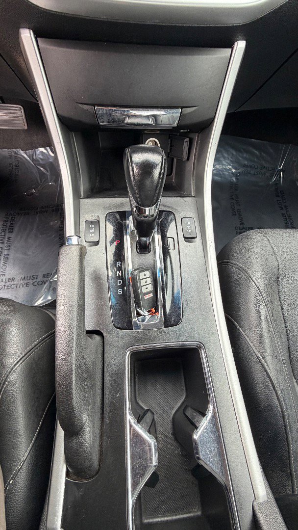 Used 2013 Honda Accord EX-L image 16