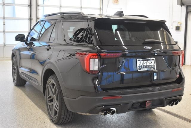 Used 2026 Ford Explorer ST w/ Sun And Sound Package AWD/4WD image 10