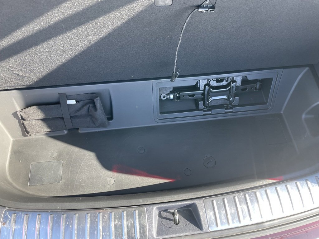 Used 2024 Hyundai Palisade Calligraphy image 37