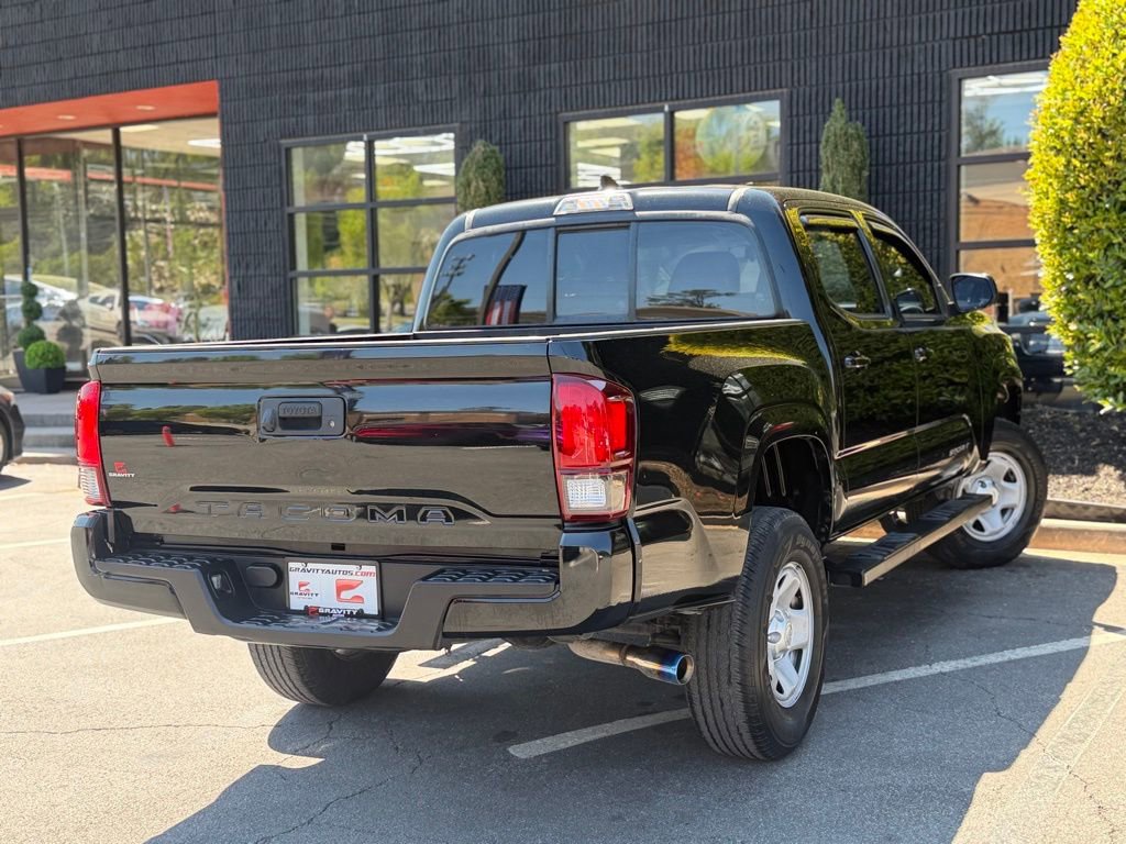 Used 2018 Toyota Tacoma SR RWD image 12