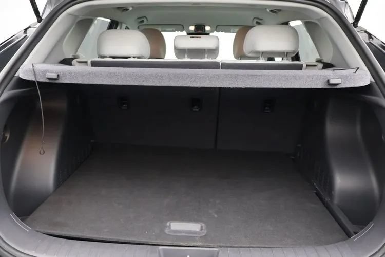 Used 2025 Hyundai Kona SEL FWD image 16