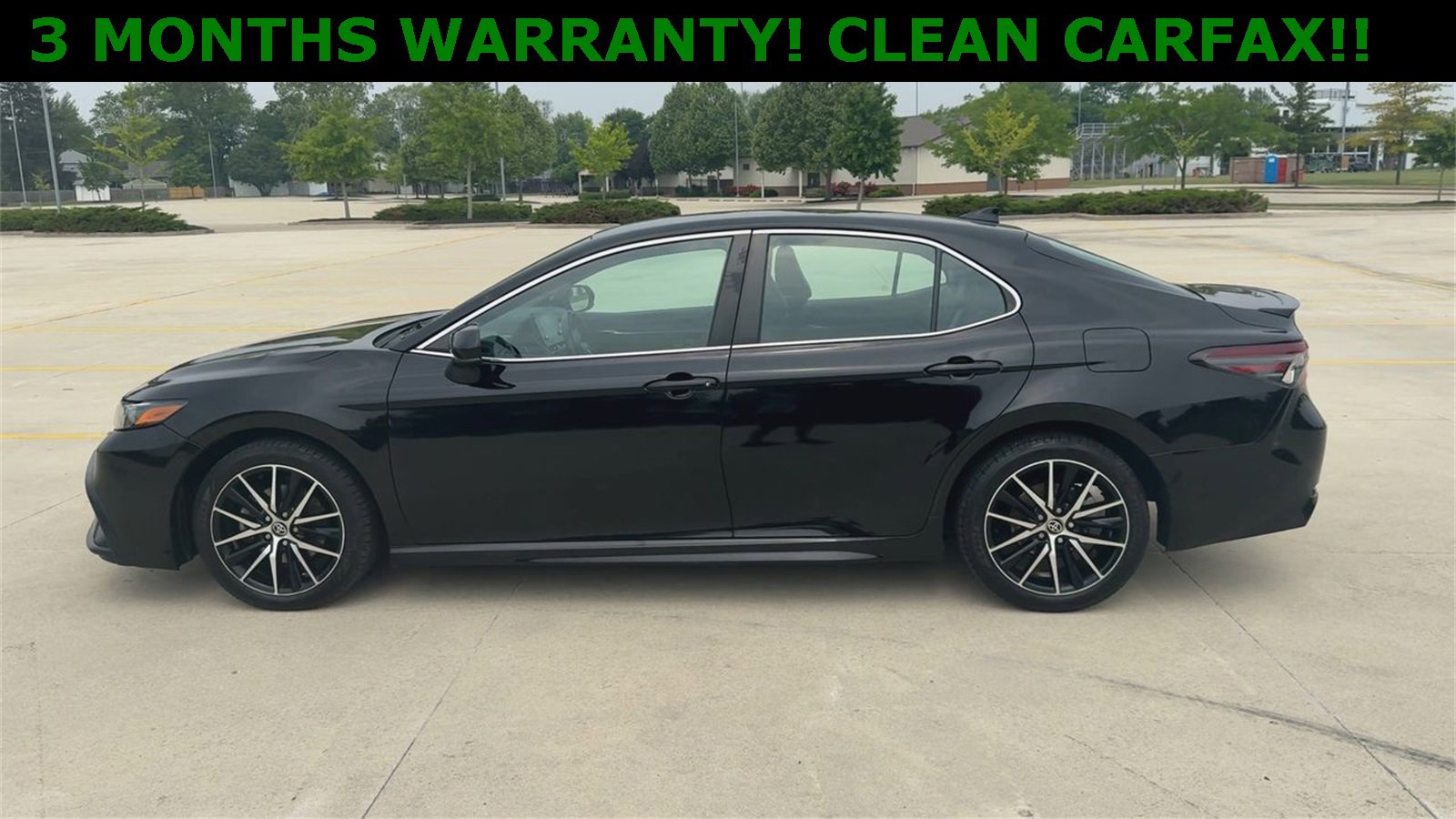 Used 2021 Toyota Camry SE image 5