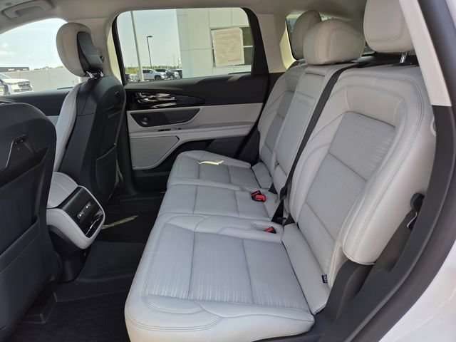 New 2026 Lincoln Nautilus Reserve AWD/4WD image 19