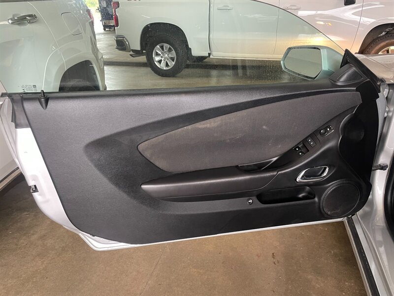 Used 2014 Chevrolet Camaro LT RWD image 17