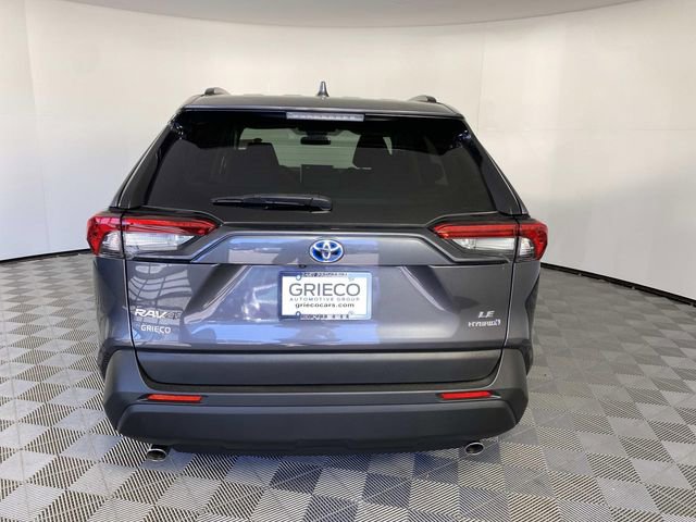 Used 2024 Toyota RAV4 LE AWD/4WD image 7