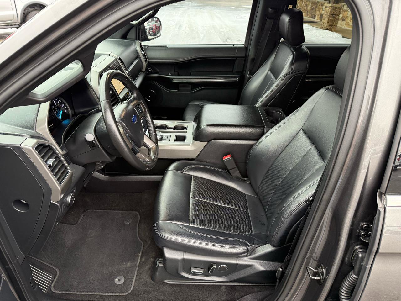 Used 2019 Ford Expedition XLT w/ Equipment Group 201A image 11