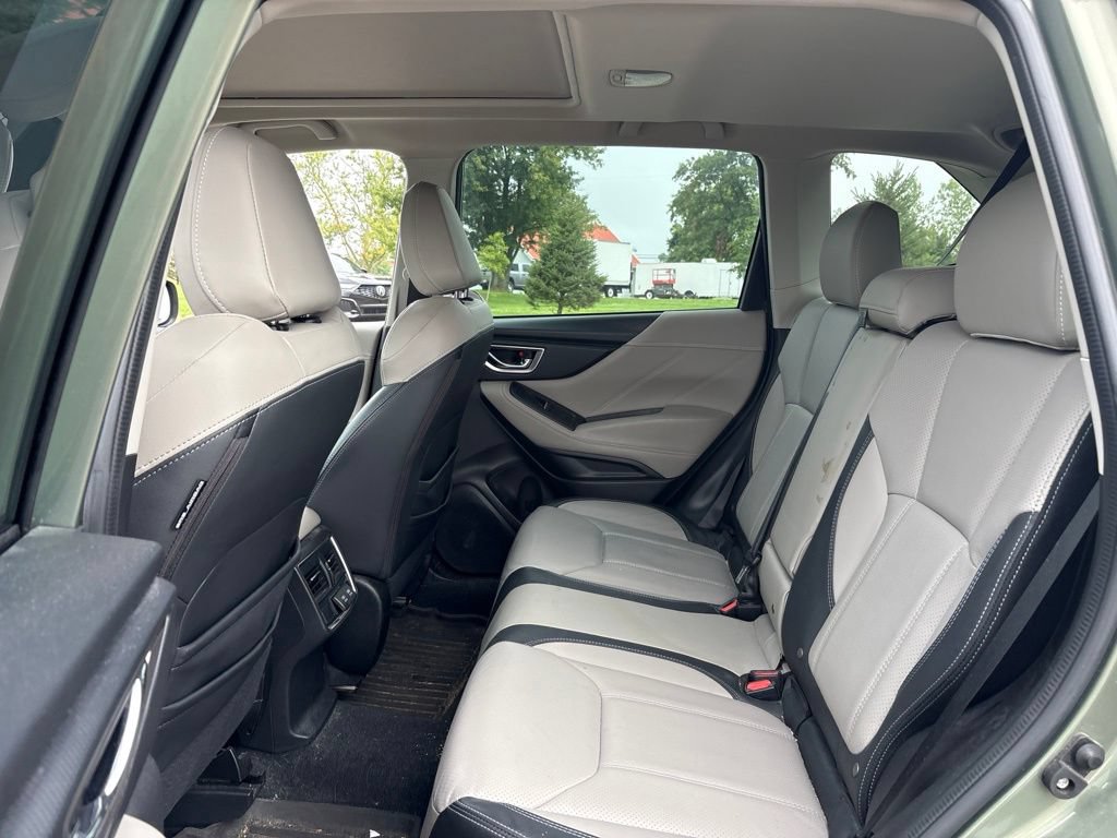 Used 2021 Subaru Forester Limited AWD/4WD image 14