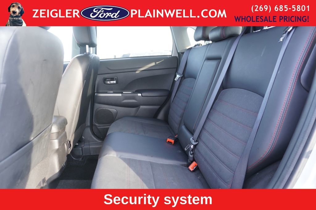 Used 2024 Mitsubishi Outlander Sport SE image 7