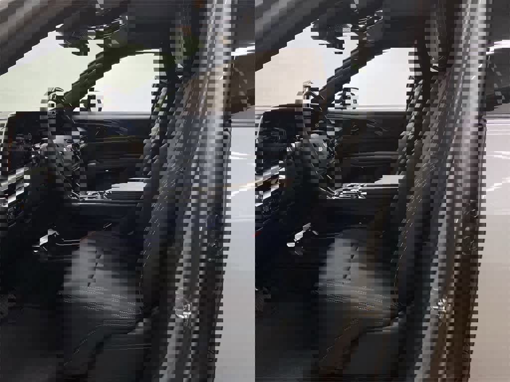 Certified 2026 Cadillac Lyriq Sport image 14