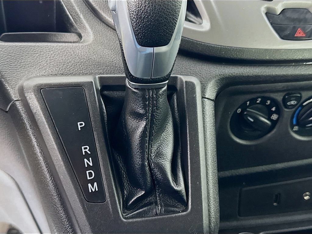 Used 2016 Ford Transit 350 XLT RWD image 18