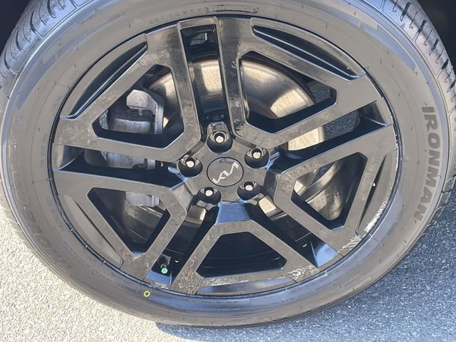 Certified 2025 Kia Telluride SX X-Line image 16