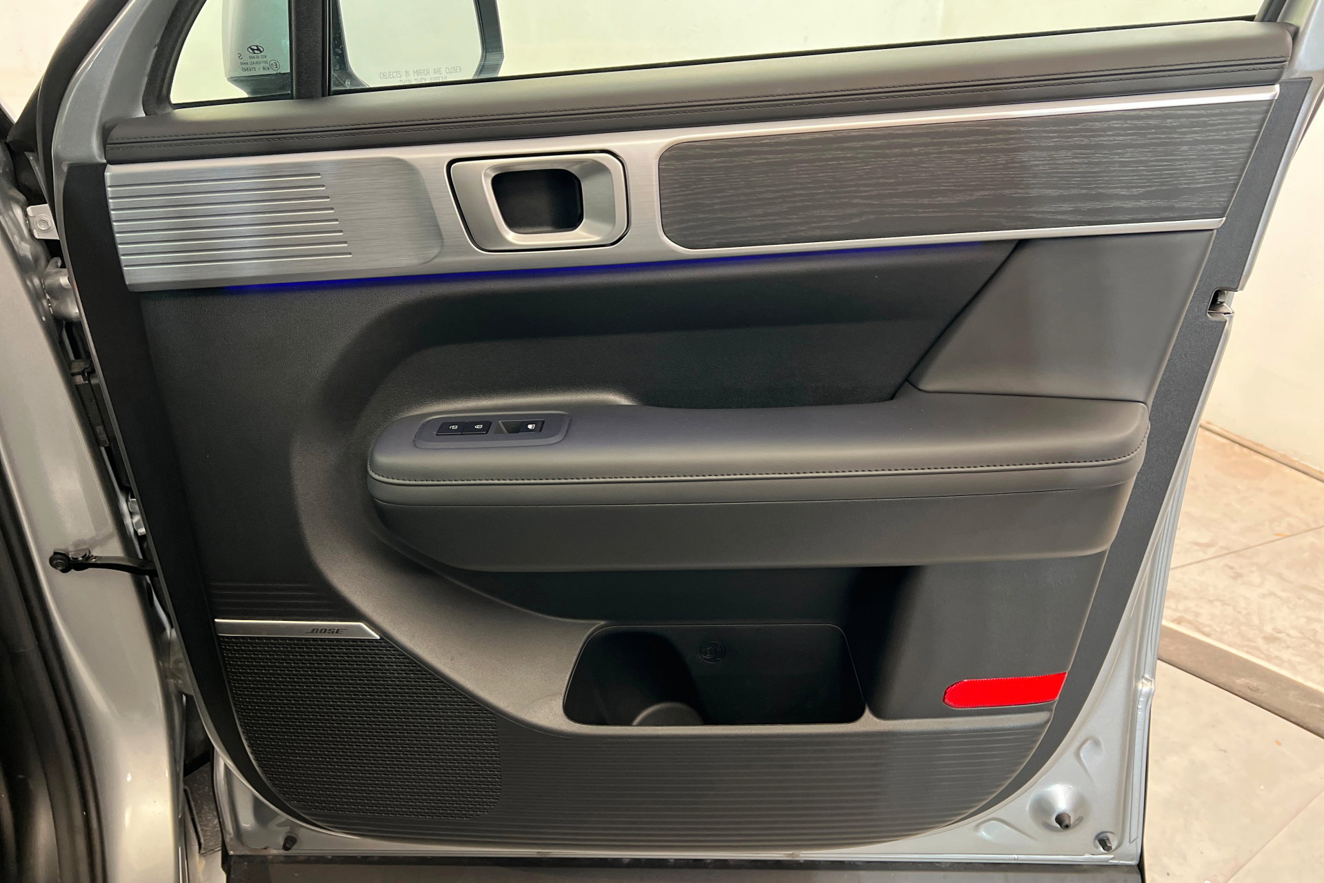 Used 2024 Hyundai Santa Fe Limited image 25