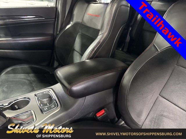 Used 2018 Jeep Grand Cherokee Trailhawk image 23