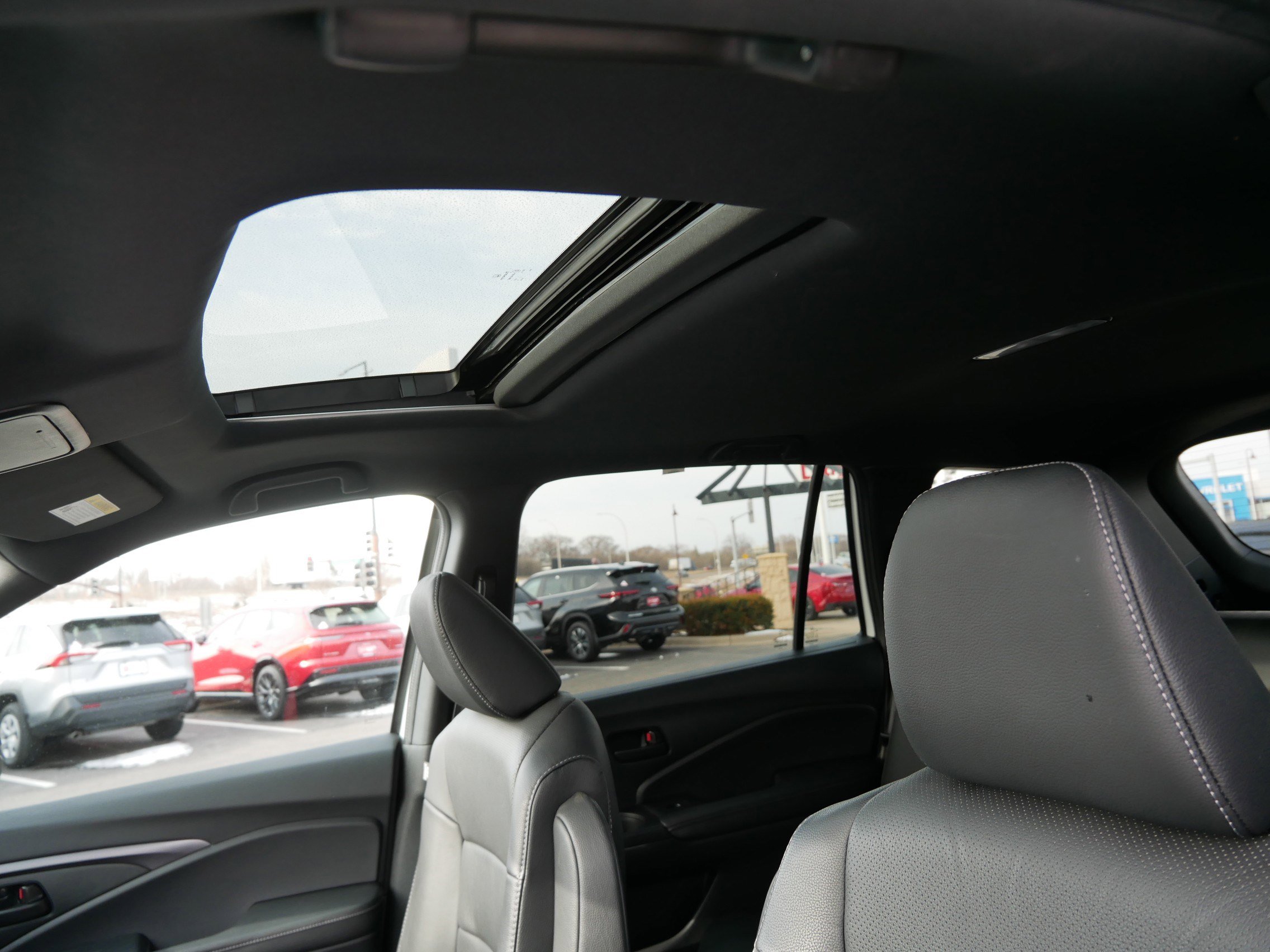 Used 2023 Honda Passport EX-L image 31