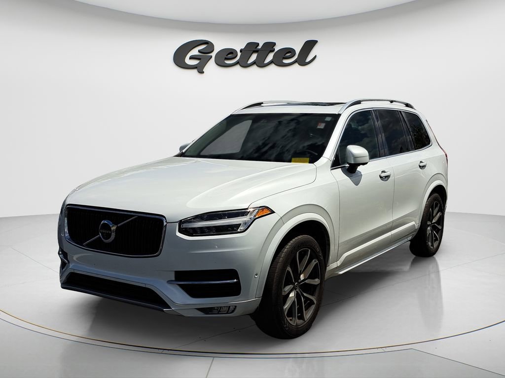 Used 2018 Volvo XC90 T6 Momentum w/ Convenience Package image 2