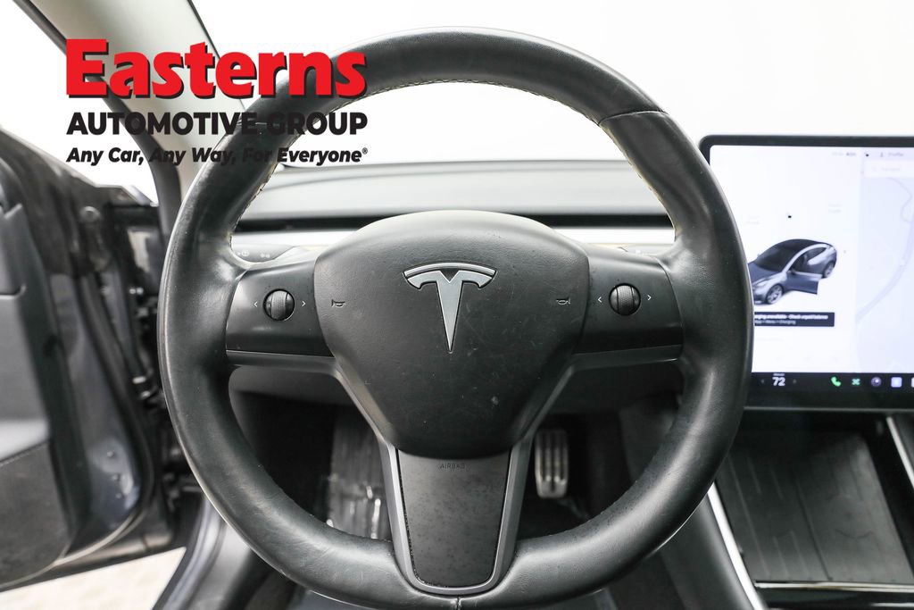 Used 2018 Tesla Model 3 Long Range image 10