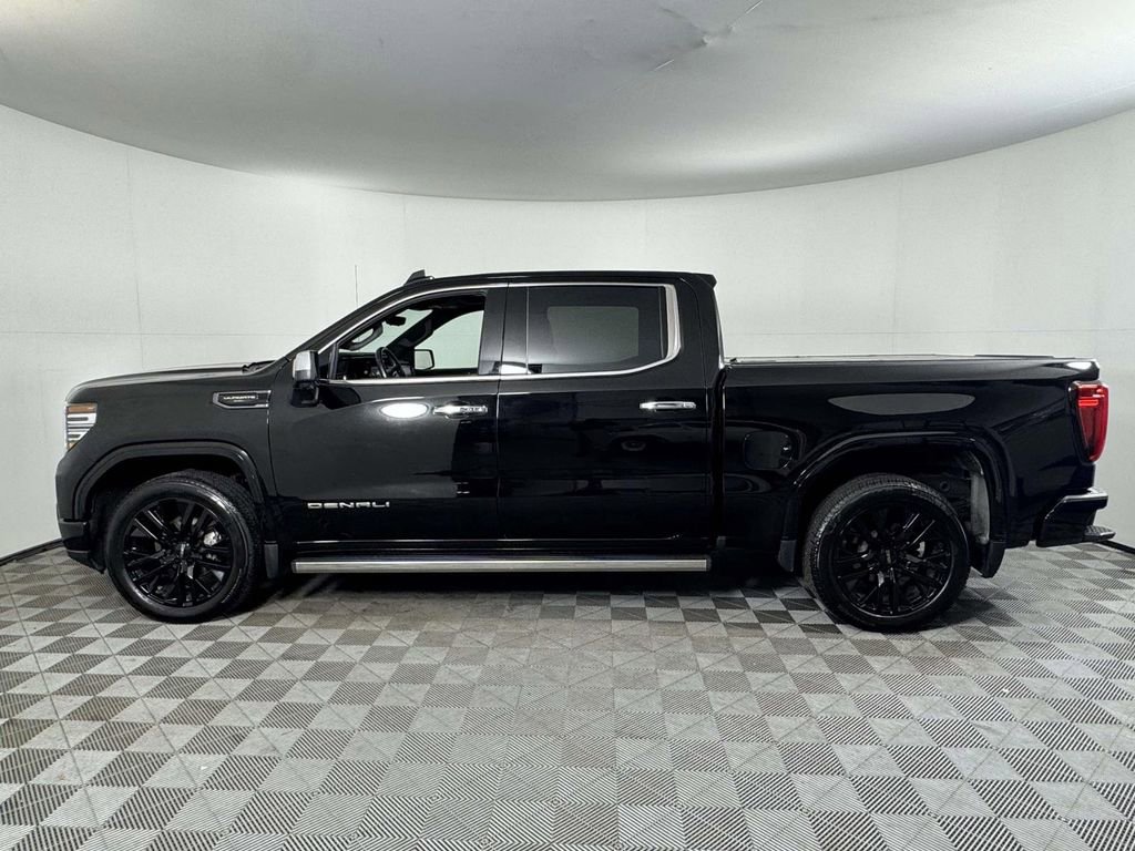 Used 2022 GMC Sierra 1500 Denali Ultimate AWD/4WD image 11