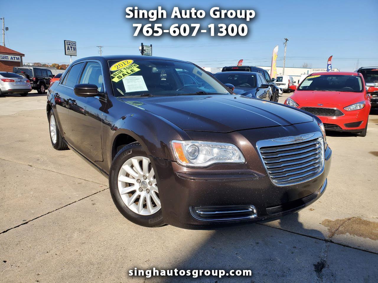 Used 2012 Chrysler 300 image 1