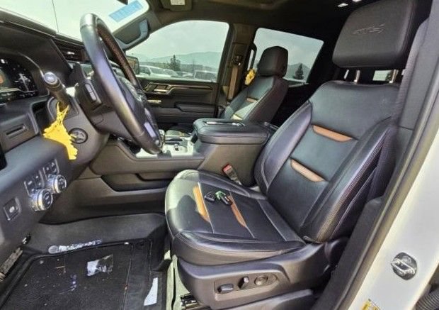 Used 2022 GMC Sierra 1500 AT4 w/ AT4 Preferred Package AWD/4WD image 6