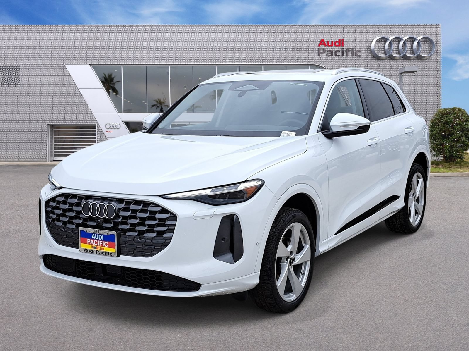 New 2026 Audi Q5 Premium Plus