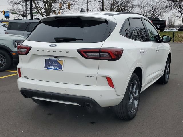 Certified 2024 Ford Escape ST-Line w/ Tech Pack #1 AWD/4WD image 4