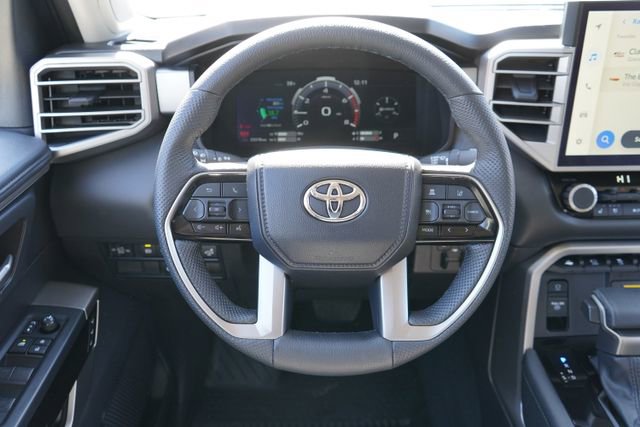 Used 2024 Toyota Tundra Limited image 24
