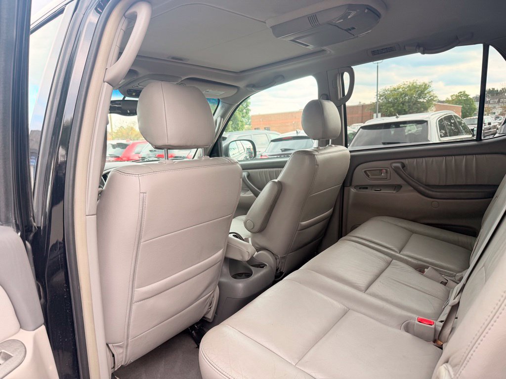 Used 2006 Toyota Sequoia Limited AWD/4WD image 17