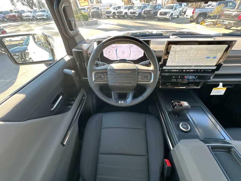 Used 2025 GMC Hummer EV 3X w/ LPO, Cargo Utility Package AWD/4WD image 10
