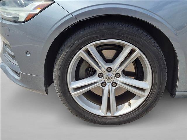 Used 2018 Volvo S90 T5 Momentum w/ Convenience Package FWD image 14