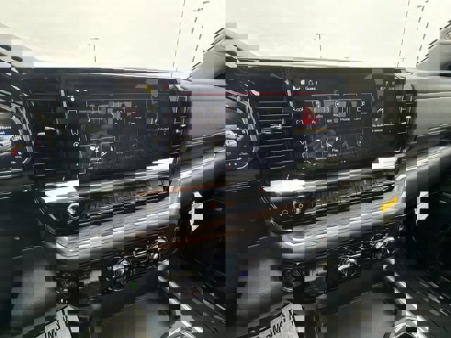 New 2026 GMC Sierra 1500 SLT w/ SLT Premium Plus Package image 13