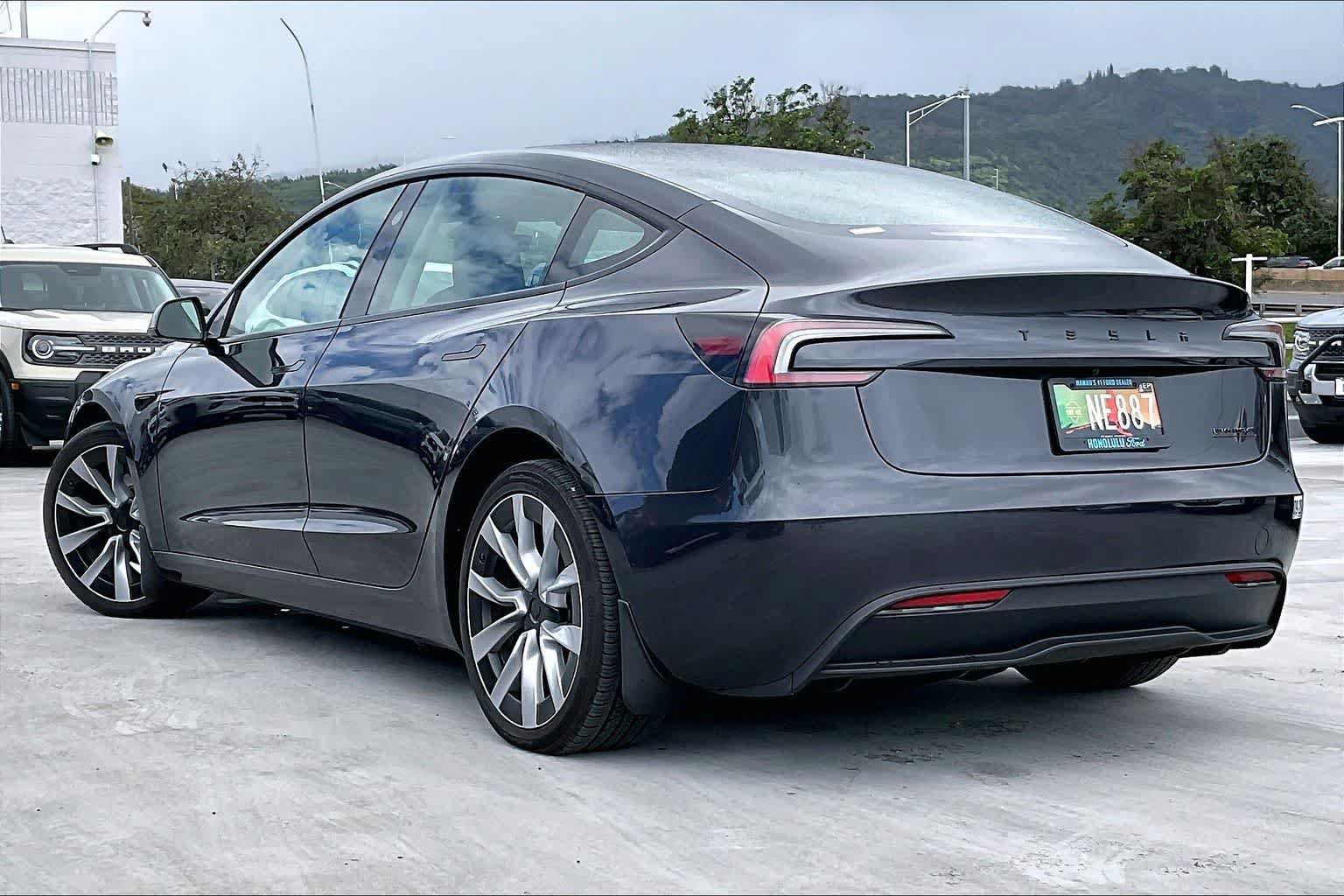 Used 2024 Tesla Model 3 Long Range AWD/4WD image 4