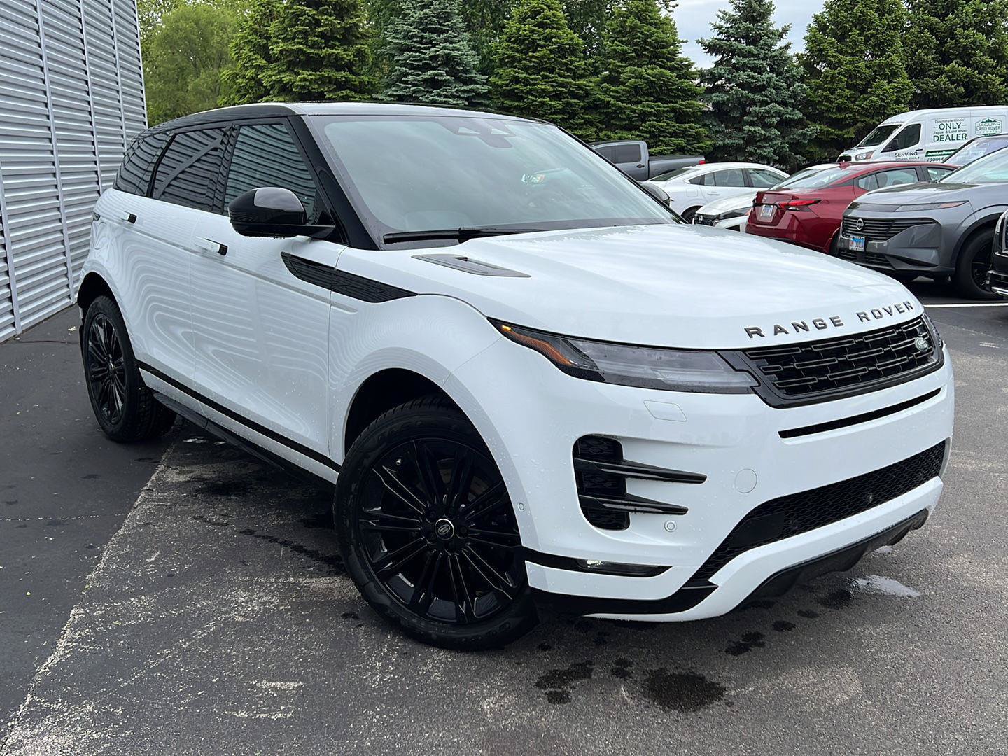 New 2026 Land Rover Range Rover Evoque Dynamic SE AWD/4WD image 5
