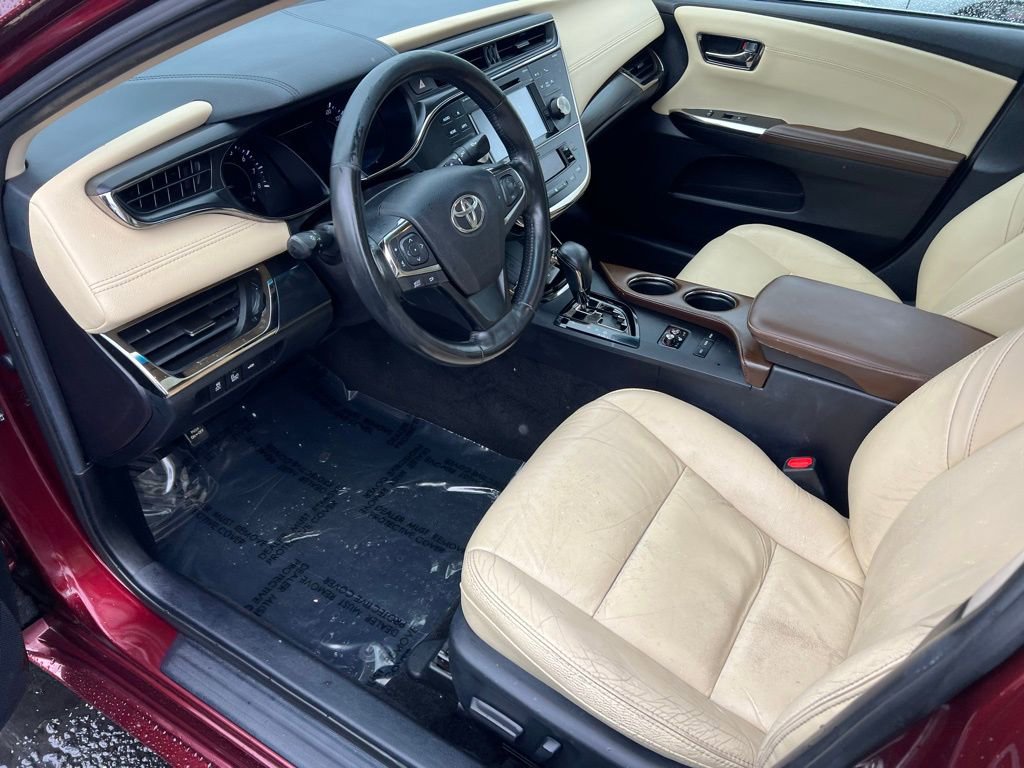 Used 2016 Toyota Avalon Touring image 11