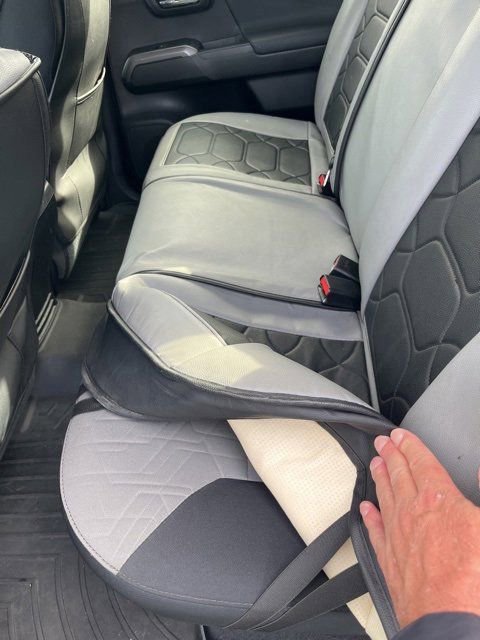 Used 2021 Toyota Tacoma TRD Off-Road w/ Technology Package image 10