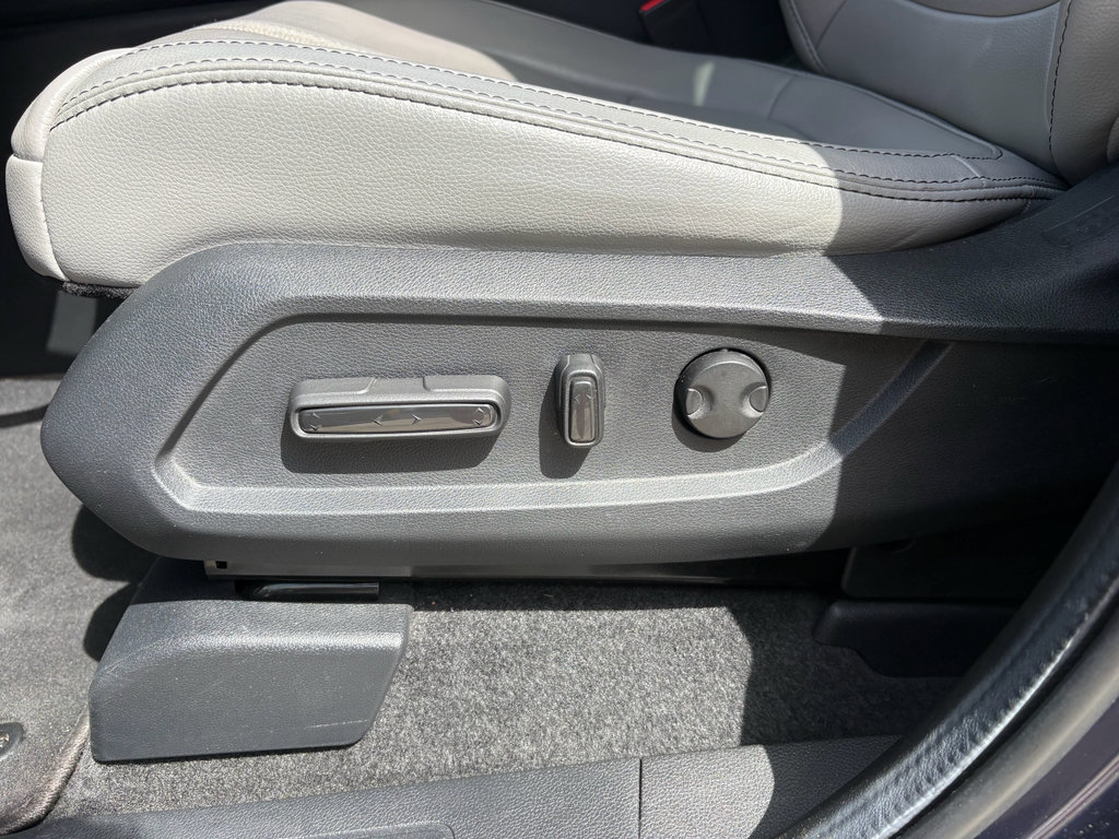 Certified 2024 Honda Pilot Touring image 27