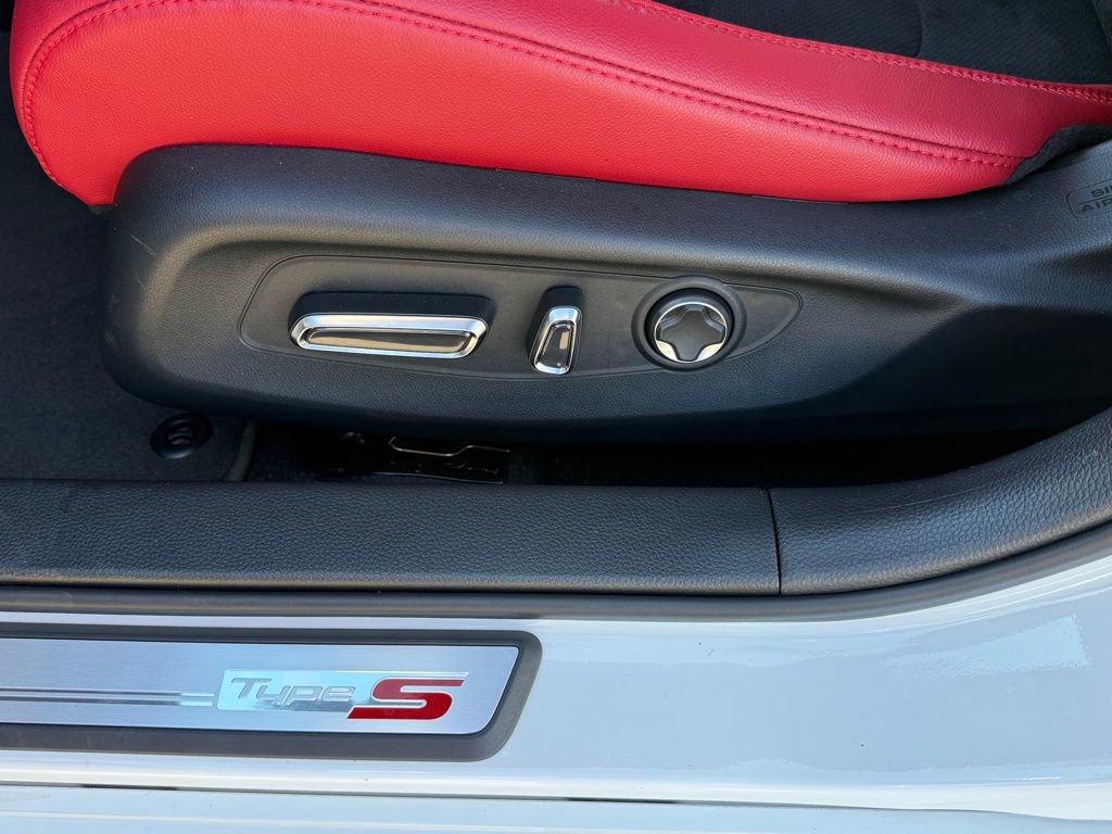 Certified 2026 Acura Integra Type S FWD image 30