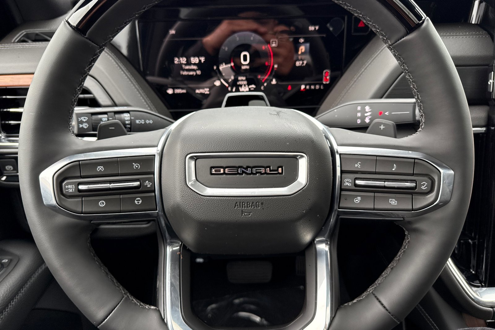 New 2026 GMC Yukon XL Denali w/ Denali Reserve Package image 27