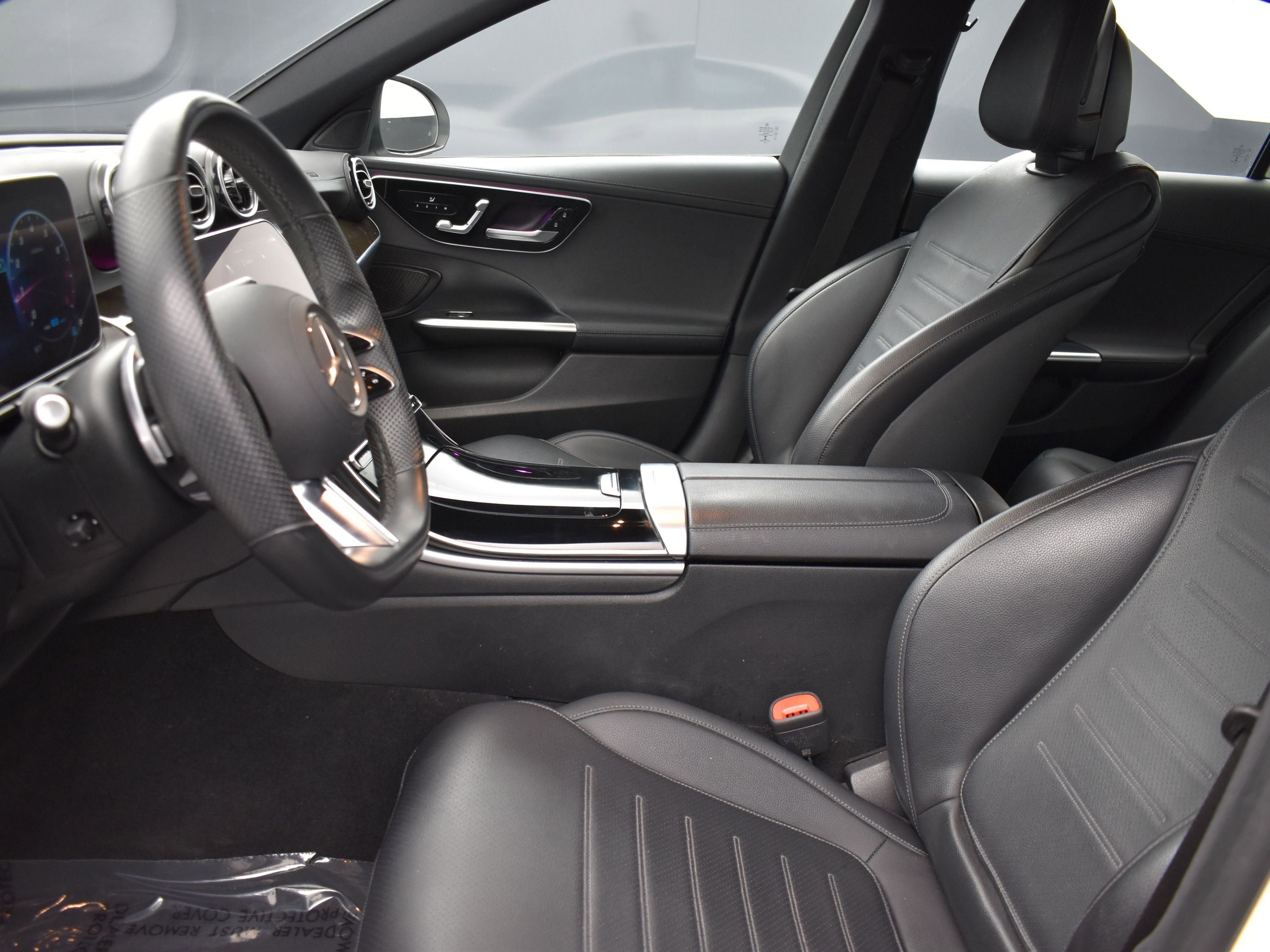 Used 2022 Mercedes-Benz C 300 4MATIC Sedan w/ AMG Line w/ Night Package image 9