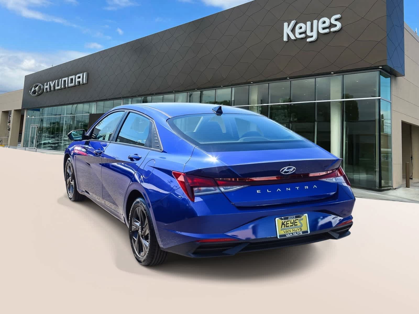 Certified 2023 Hyundai Elantra SEL FWD image 7