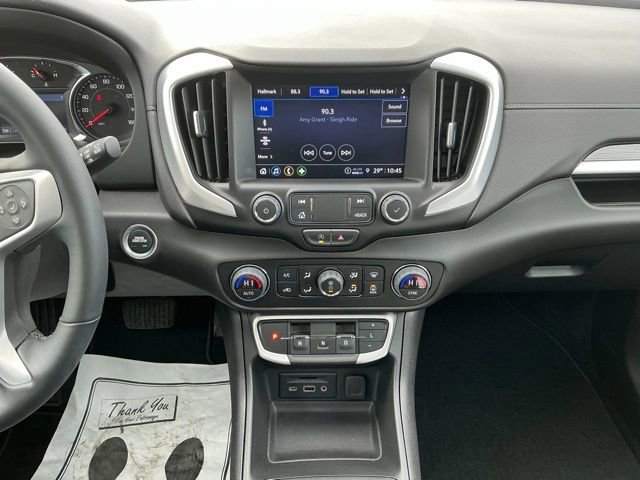 Used 2024 GMC Terrain SLT image 29