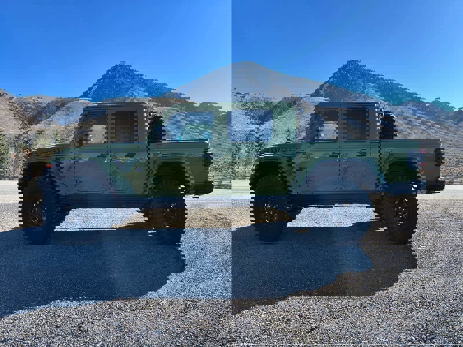 New 2025 Jeep Gladiator Rubicon image 20