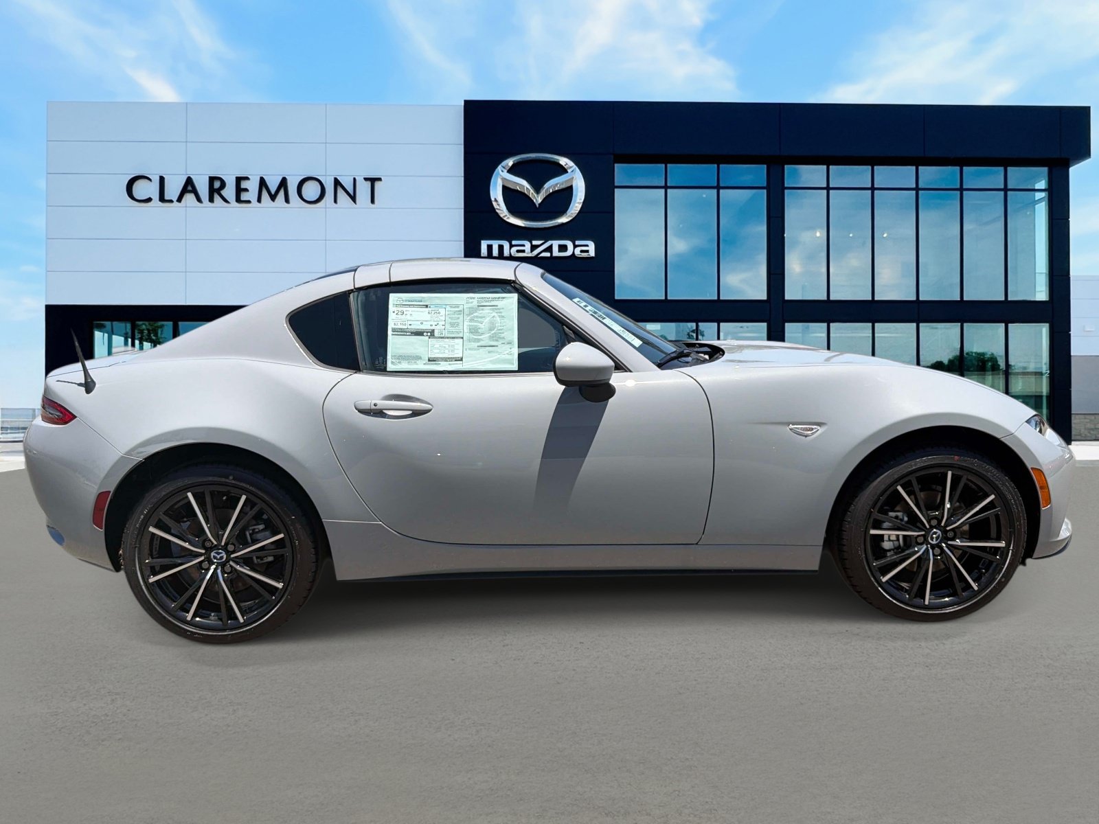 New 2026 MAZDA MX-5 Miata RF Grand Touring RWD image 4