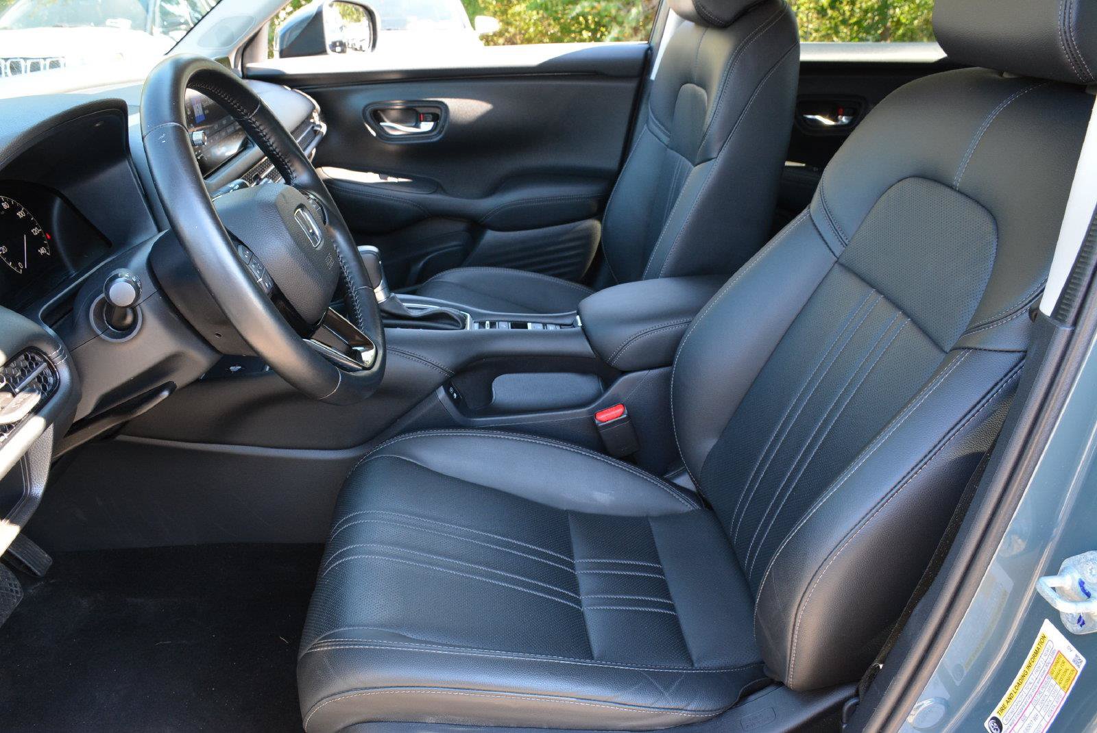 Used 2025 Honda HR-V EX-L image 7