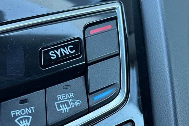 Used 2023 Acura RDX AWD w/ Advance Package image 30