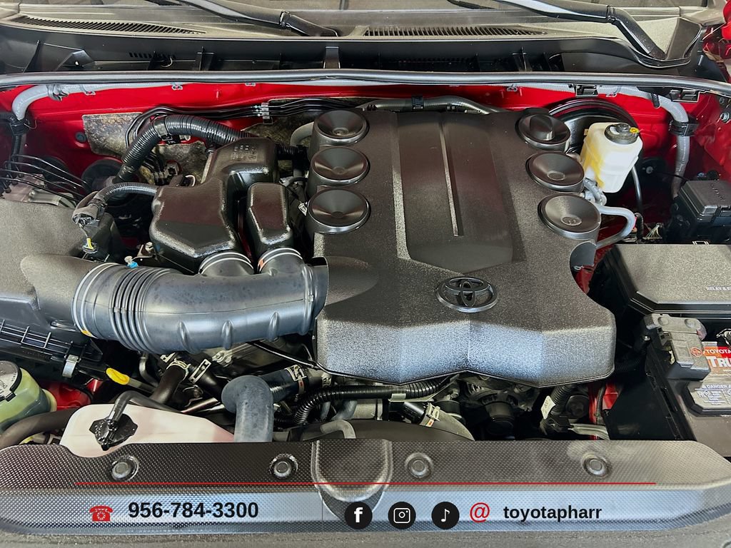Used 2024 Toyota 4Runner SR5 Premium w/ Moonroof Package RWD image 30