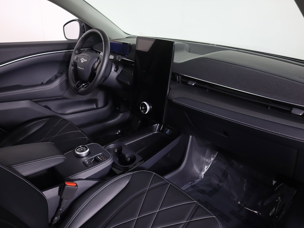 Used 2024 Ford Mustang Mach-E Select w/ Comfort Package Lite image 26