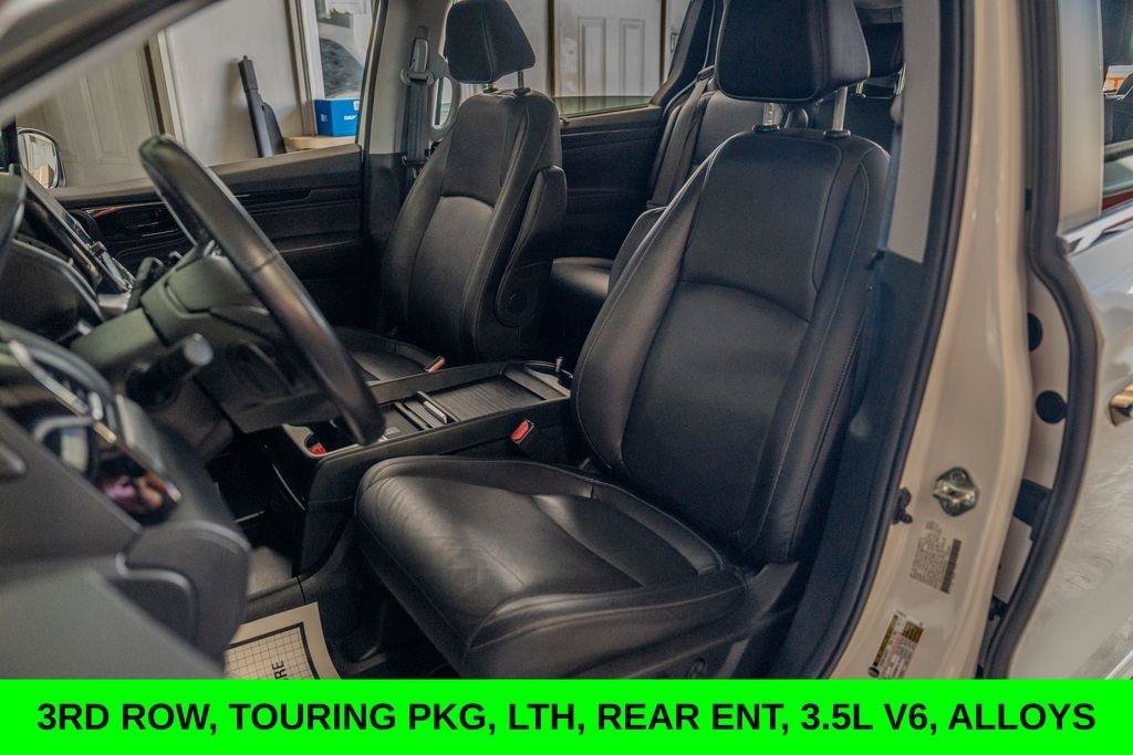 Used 2024 Honda Odyssey Touring image 13