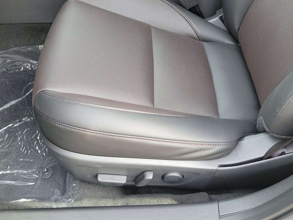 New 2026 MAZDA MAZDA3 2.5 S Hatchback w/ Premium Pkg image 18