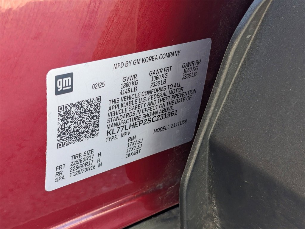 Used 2025 Chevrolet Trax LT w/ LT Convenience Package image 34